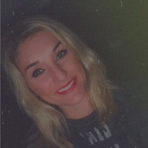 Meet your Posher, Baylee